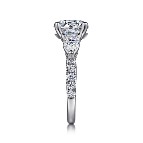 18K White Gold Round Three Stone Diamond Engagement Ring
