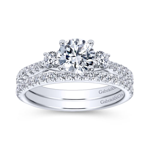 18K White Gold Round Three Stone Diamond Engagement Ring