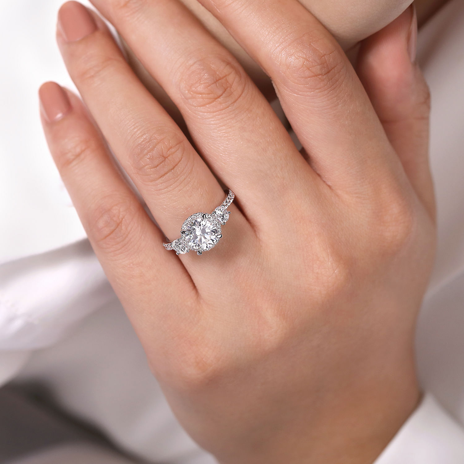 18K White Gold Round Three Stone Halo Diamond Engagement Ring