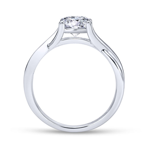 18K White Gold Round Twisted Diamond Engagement Ring