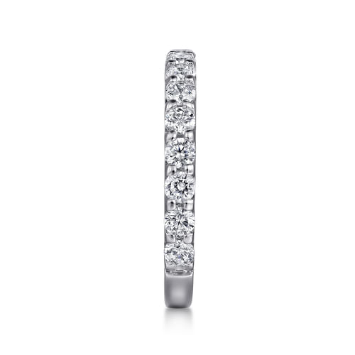18K White Gold Shared Prong Diamond Wedding Band
