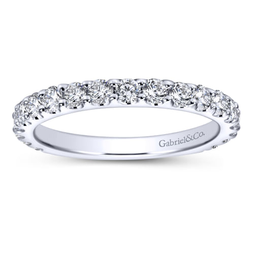 18K White Gold Shared Prong Diamond Wedding Band
