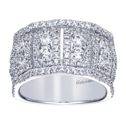 18K White Gold Wide Diamond Pavé Ring