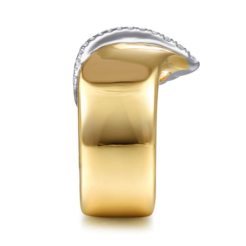 18K White-Yellow Gold Polished Metal and Diamond Pavé Wrap Ring