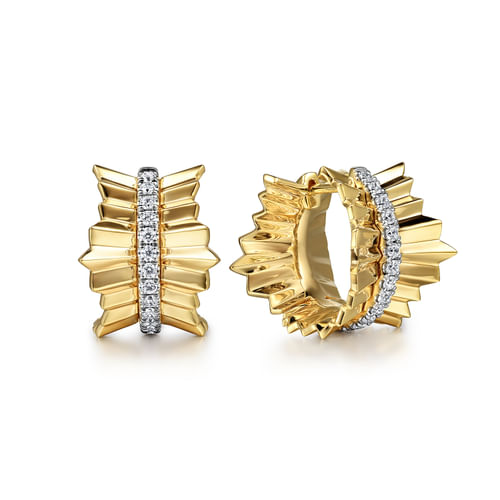 18K Yellow Gold Diamond Huggie with Diamond Cut Texture in size 15mm