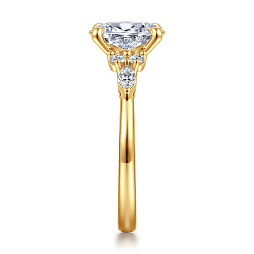 18K Yellow Gold Oval Diamond Cluster Engagement Ring