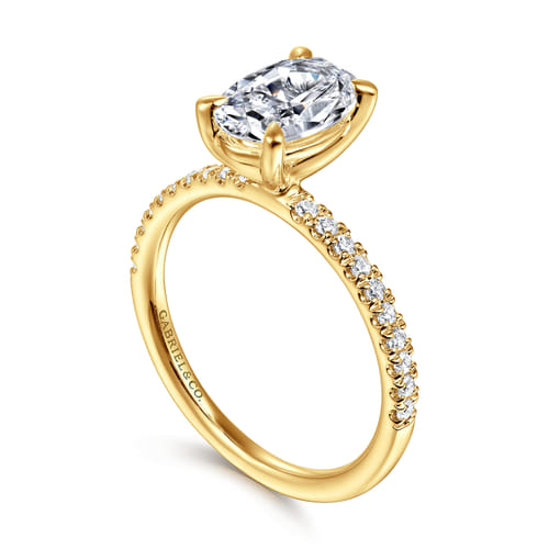 18K Yellow Gold Oval Diamond Engagement Ring 18K Yellow Gold Oval Diamond Engagement Ring