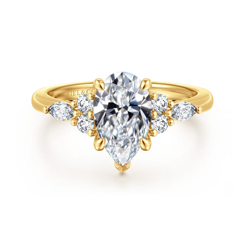 18K Yellow Gold Pear Shape Diamond Cluster Engagement Ring 18K Yellow Gold Pear Shape Diamond Cluster Engagement Ring