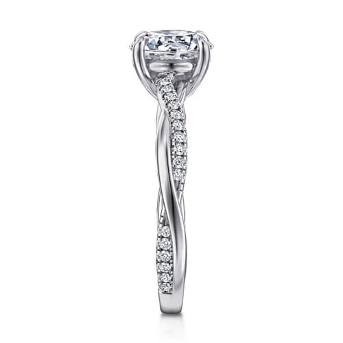 18K Yellow Gold Pear Shape Twisted Diamond Engagement Ring