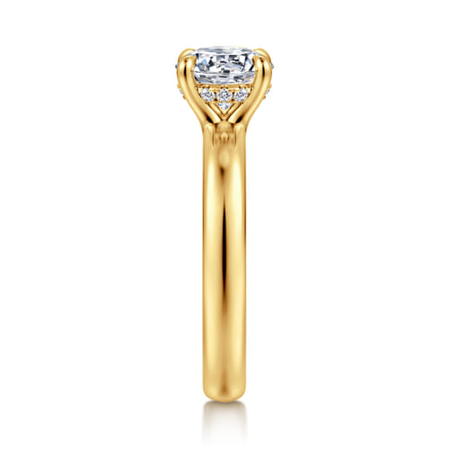 18K Yellow Gold Round Diamond Engagement Ring 18K Yellow Gold Round Diamond Engagement Ring