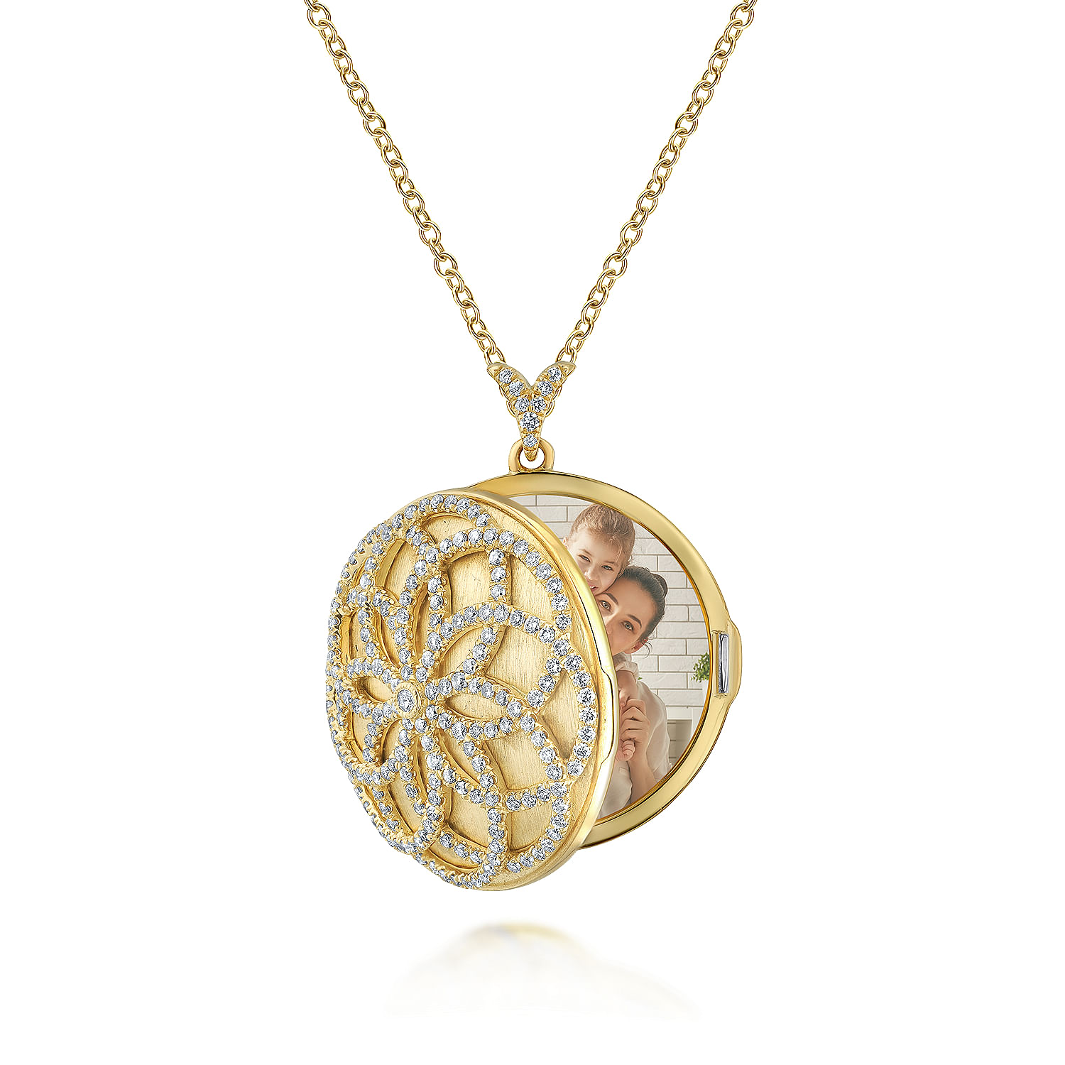 25 inch 14K Yellow Gold Locket Necklace with Floral Diamond Overlay