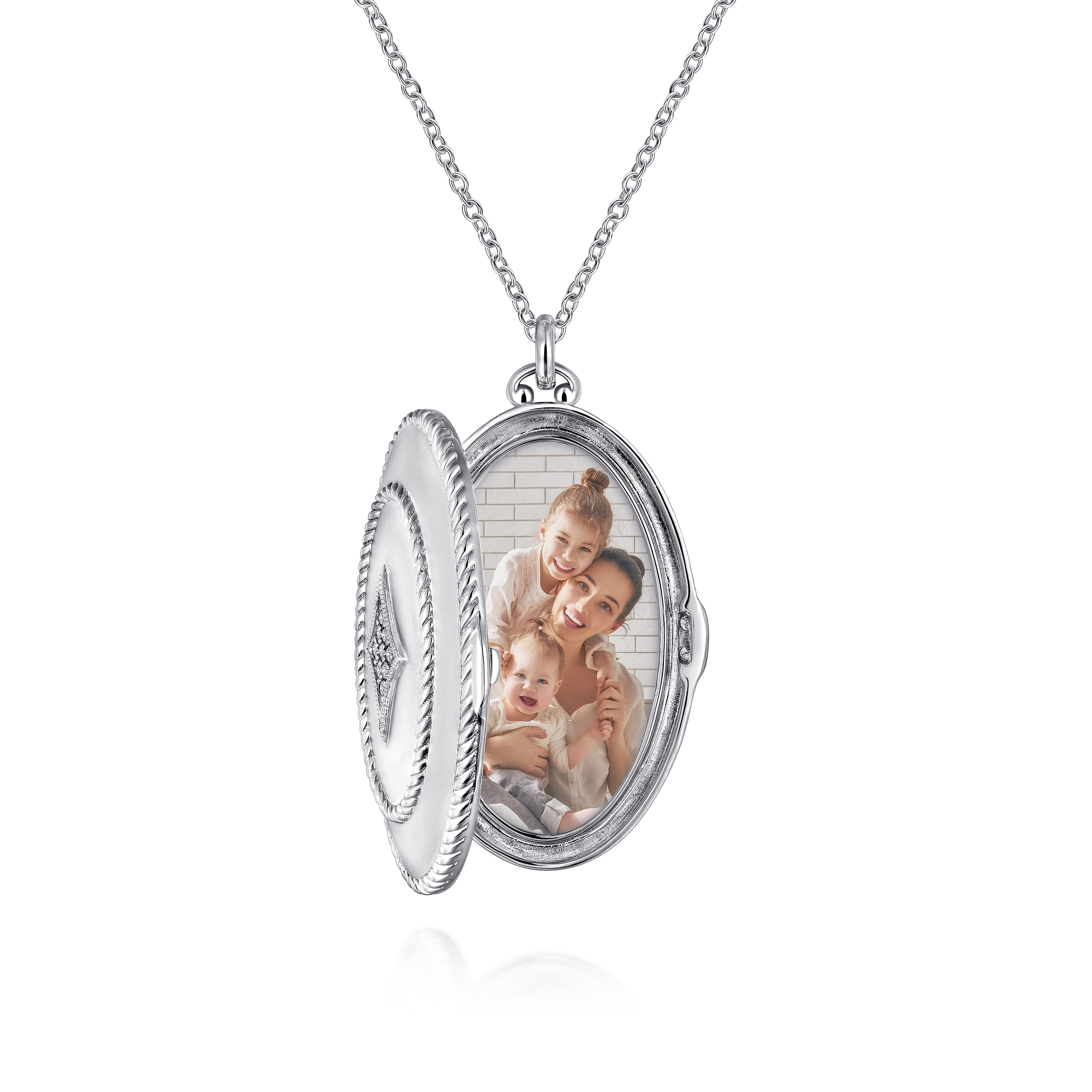 25 inch 925 Sterling Silver Oval Locket Necklace with White Sapphire