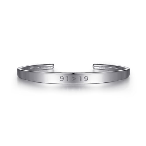 91 > 19 925 Sterling Silver Bangle