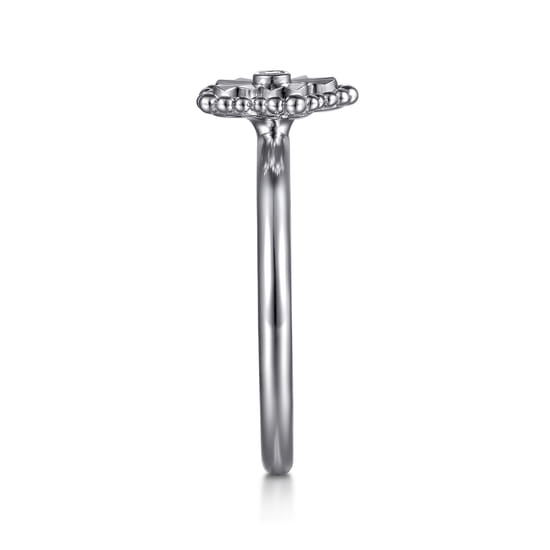 925 Serling Silver Diamond Bujukan Frame Flower Diamond Cut Ladies Ring angle 4