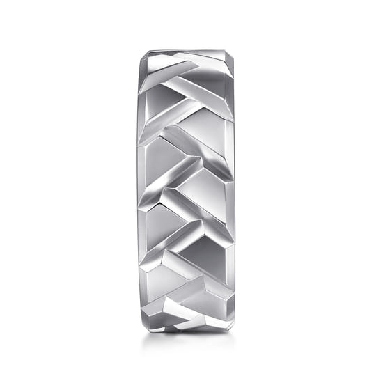 925 Sterling Silver 8mm Herringbone Mens Ring in High Polish angle 4