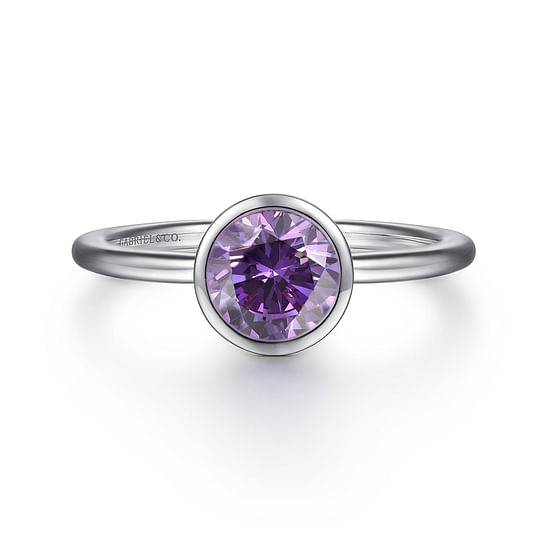 Gabriel - 925 Sterling Silver Bezel Set Amethyst Solitaire Ring