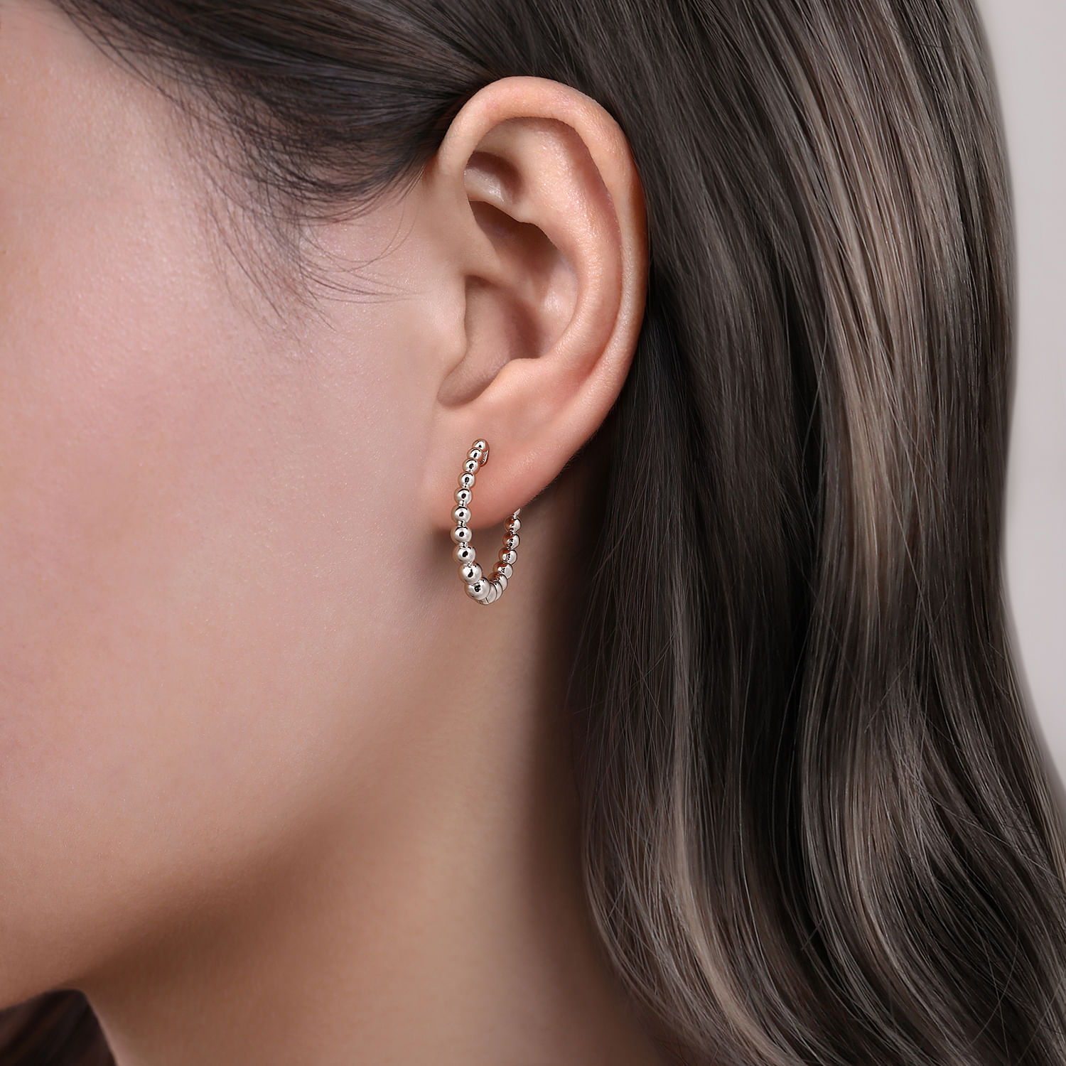 925 Sterling Silver Bujukan Graduated 20mm Classic Hoop Earrings