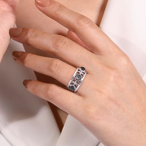 925 Sterling Silver Bujukan Rock Crystal and Black Mother of Pearl Station Ring