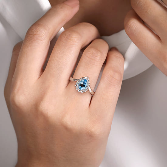 925 Sterling Silver Bujukan Swiss Blue Topaz Chevron Ring angle 5 925 Sterling Silver Bujukan Swiss Blue Topaz Chevron Ring angle 5