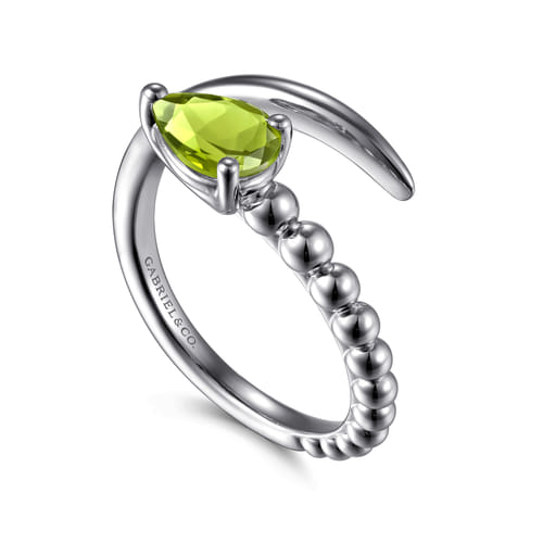 925 Sterling Silver Bujukan and Peridot Bypass Ring 925 Sterling Silver Bujukan and Peridot Bypass Ring