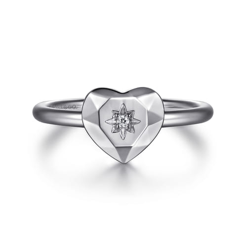 925 Sterling Silver Diamond Cut Heart Ring 925 Sterling Silver Diamond Cut Heart Ring