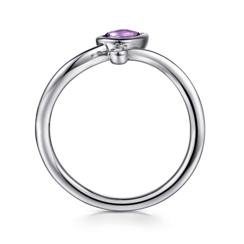 925 Sterling Silver Diamond and Amethyst Teardrop Bypass Ring 925 Sterling Silver Diamond and Amethyst Teardrop Bypass Ring