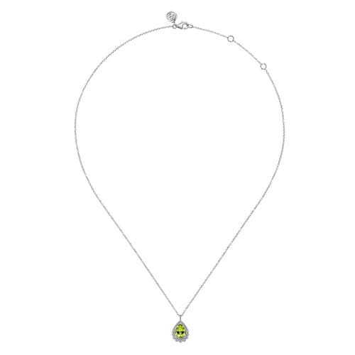 925 Sterling Silver Faceted Peridot Teardrop Bujukan Necklace 925 Sterling Silver Faceted Peridot Teardrop Bujukan Necklace