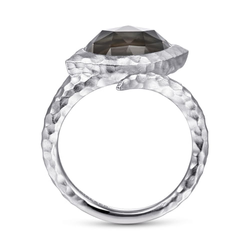 925 Sterling Silver Hammered Pear Shaped Black Pearl/Rock Crystal Open Wrap Ring