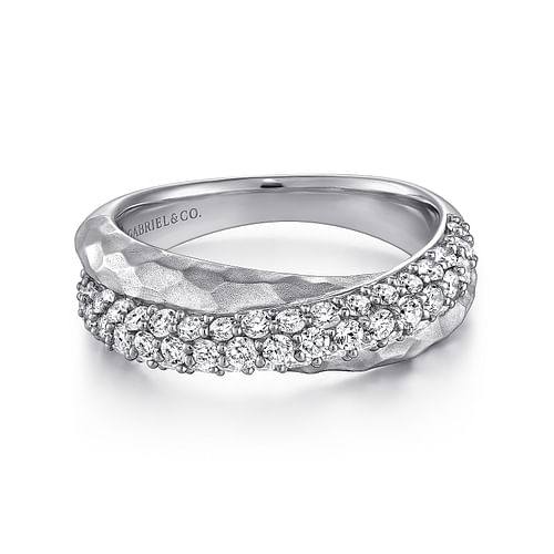 925 Sterling Silver Hammered White Sapphire Criss Cross Ring