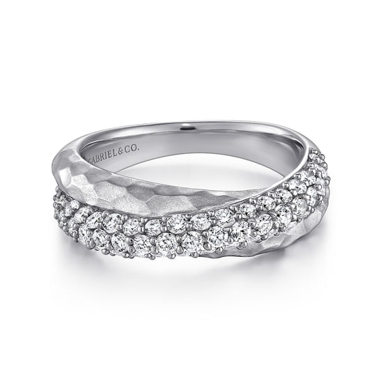 Gabriel - 925 Sterling Silver Hammered White Sapphire Criss Cross Ring