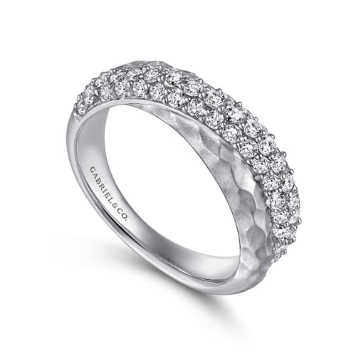 925 Sterling Silver Hammered White Sapphire Criss Cross Ring