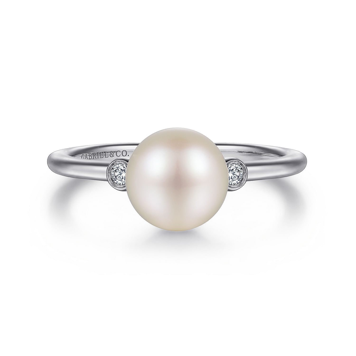 Gabriel - 925 Sterling Silver Pearl Ring with Bezel Set Side Diamonds