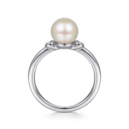 925 Sterling Silver Pearl Ring with Bezel Set Side Diamonds