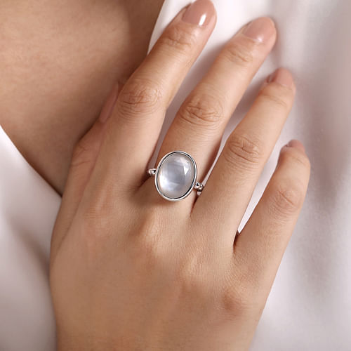 925 Sterling Silver Rock Crystal and White Mother of Pearl Oval Signet Ring