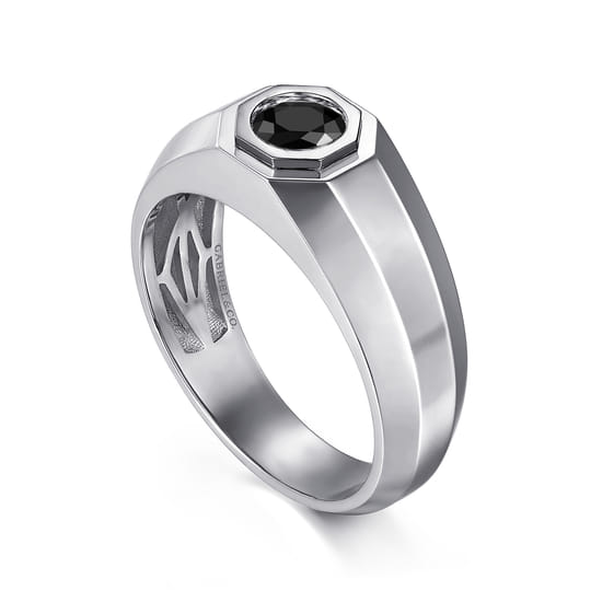 925 Sterling Silver Round Onyx Mens Engagement Ring in High Polish Finish angle 3