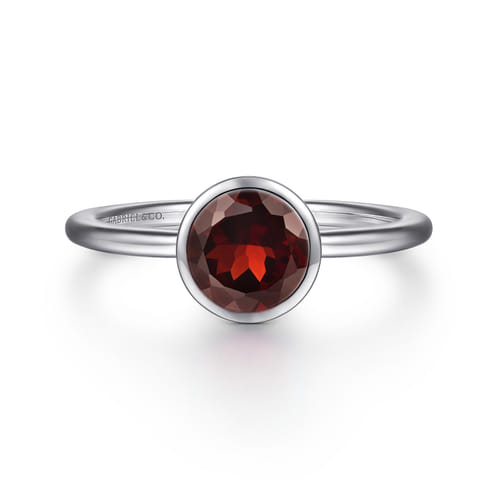 929 Sterling Silver Bezel Set Garnet Solitaire Promise Ring