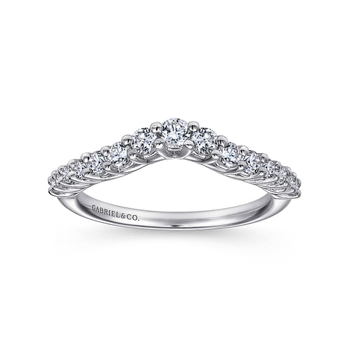 Curved 14K White Gold Shared Prong Diamond Wedding Band