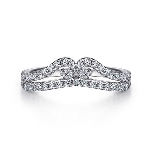 Curved 14K White Gold Twisted Diamond Anniversary Band