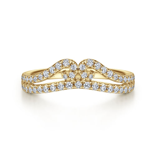 Curved 14K Yellow Gold Twisted Diamond Anniversary Band
