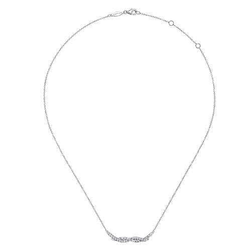 Hammered 925 Sterling Silver White Sapphire Twisted Bar Necklace