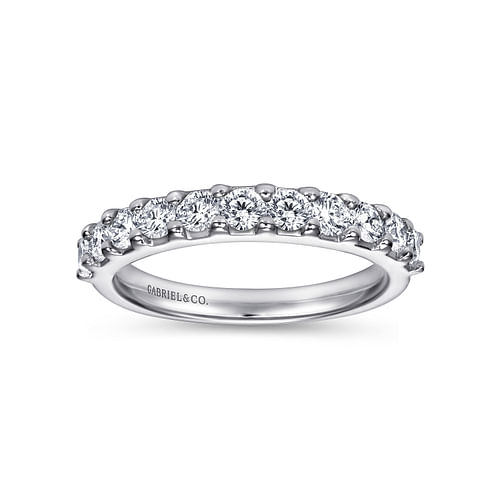 Platinum 11 Stone Shared Prong Diamond Anniversary Band