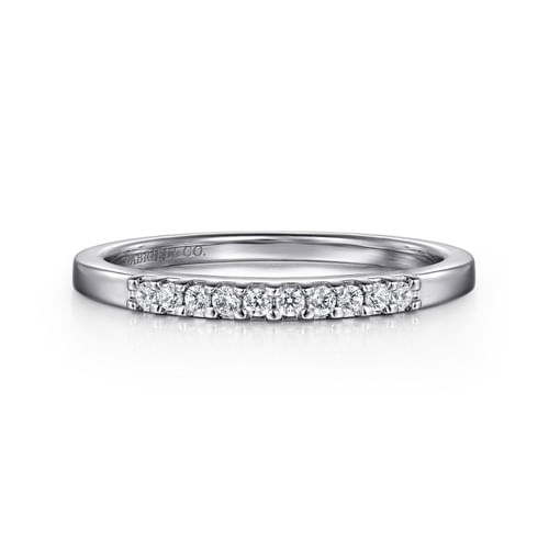 Platinum 11 Stone Shared Prong Diamond Wedding Band
