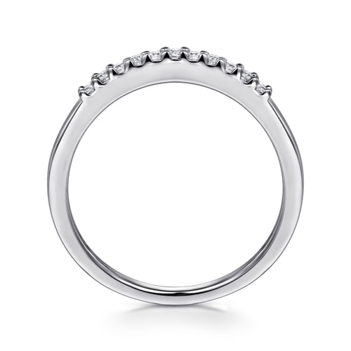 Platinum 11 Stone Shared Prong Diamond Wedding Band