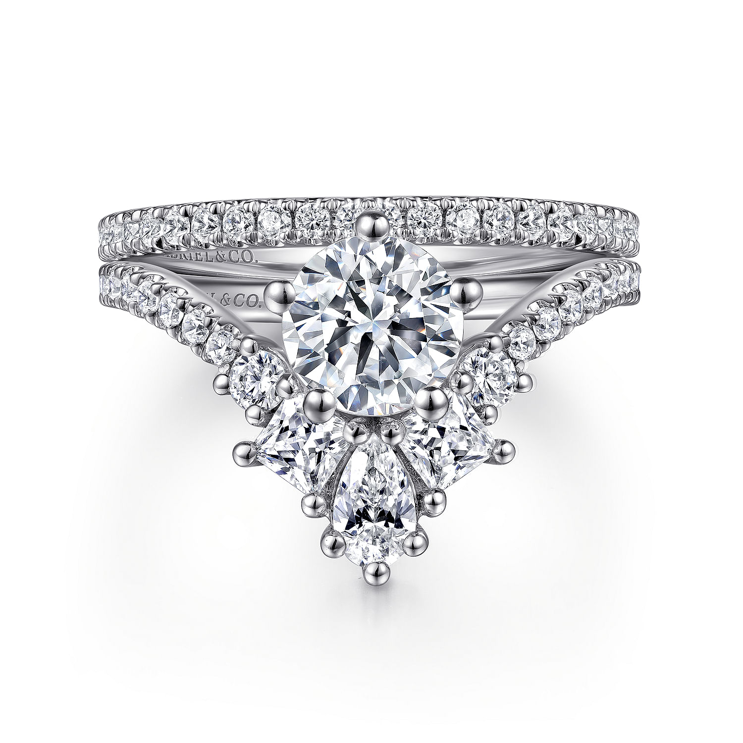 Platinum Chevron Round Diamond Engagement Ring