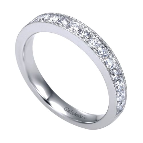 Platinum Diamond Anniversary Band