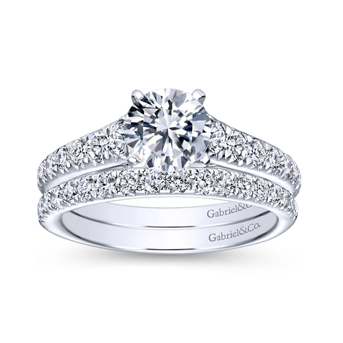 Platinum Diamond Wedding Band