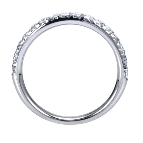 Platinum Fishtail Pavé Diamond Wedding Band
