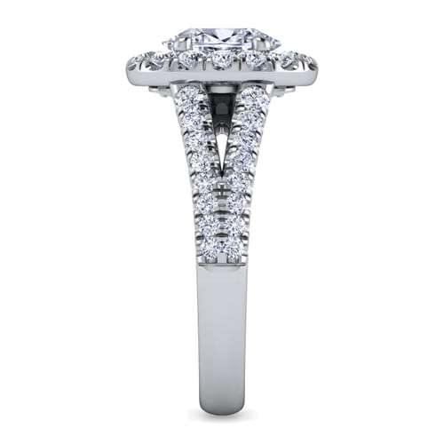 Platinum Oval Halo Diamond Engagement Ring