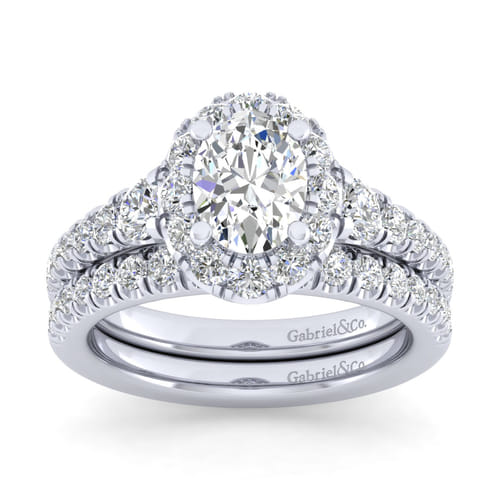 Platinum Oval Halo Diamond Engagement Ring