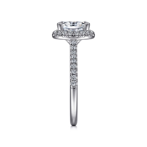 Platinum Oval Halo Diamond Engagement Ring
